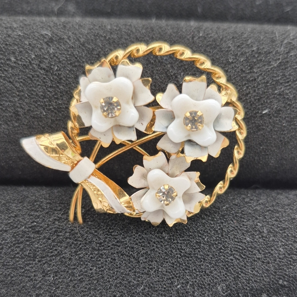 Vintage Made Austria Signed Milk Glass Flower Brooch Clear Rhinestones Enamel